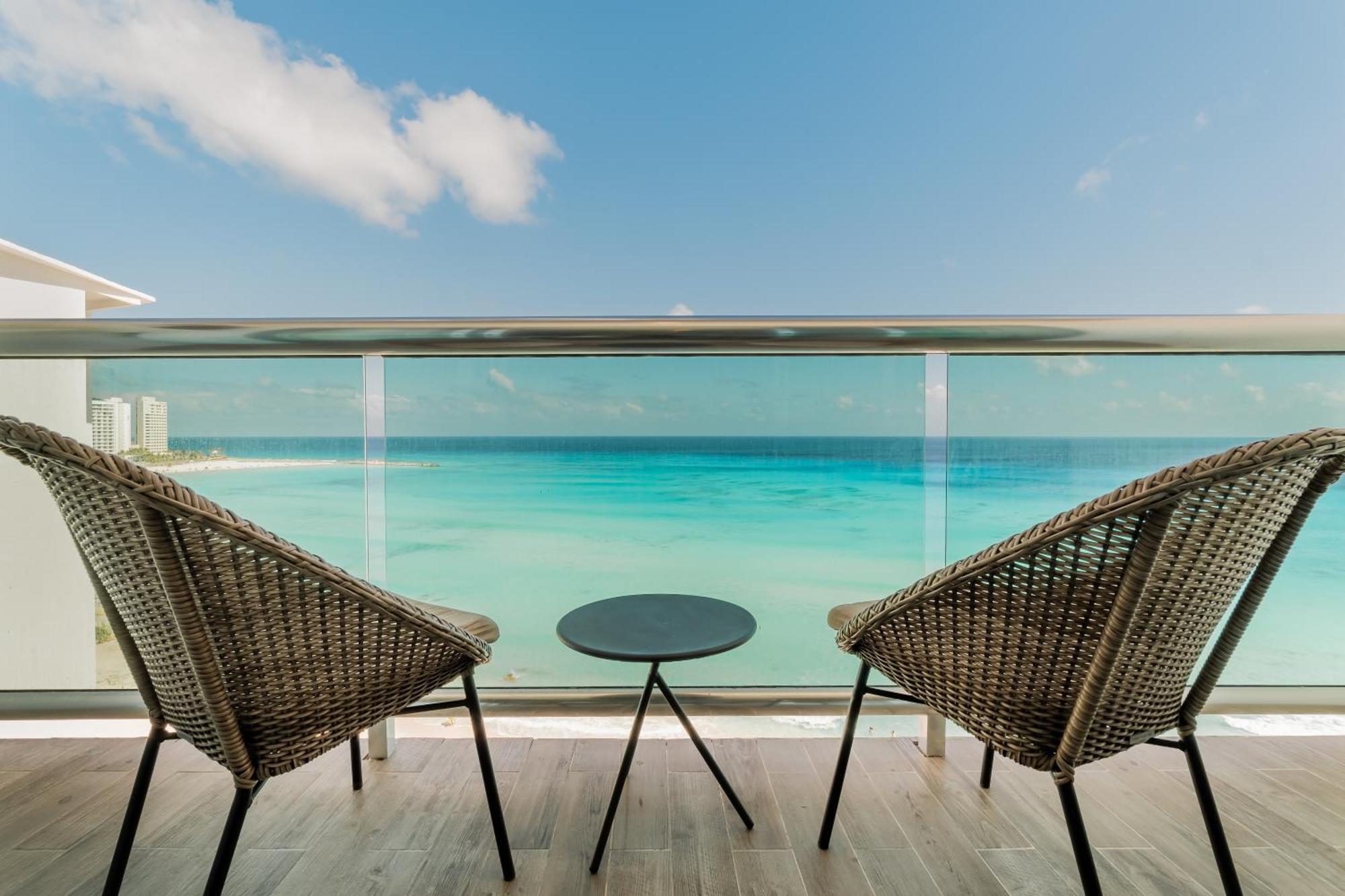 كانكون The Ocean Vibes Suites By Casa Paraiso المظهر الخارجي الصورة